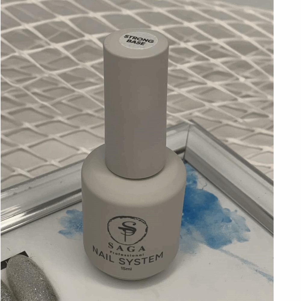 Base Coat SAGA Strong base 15ml