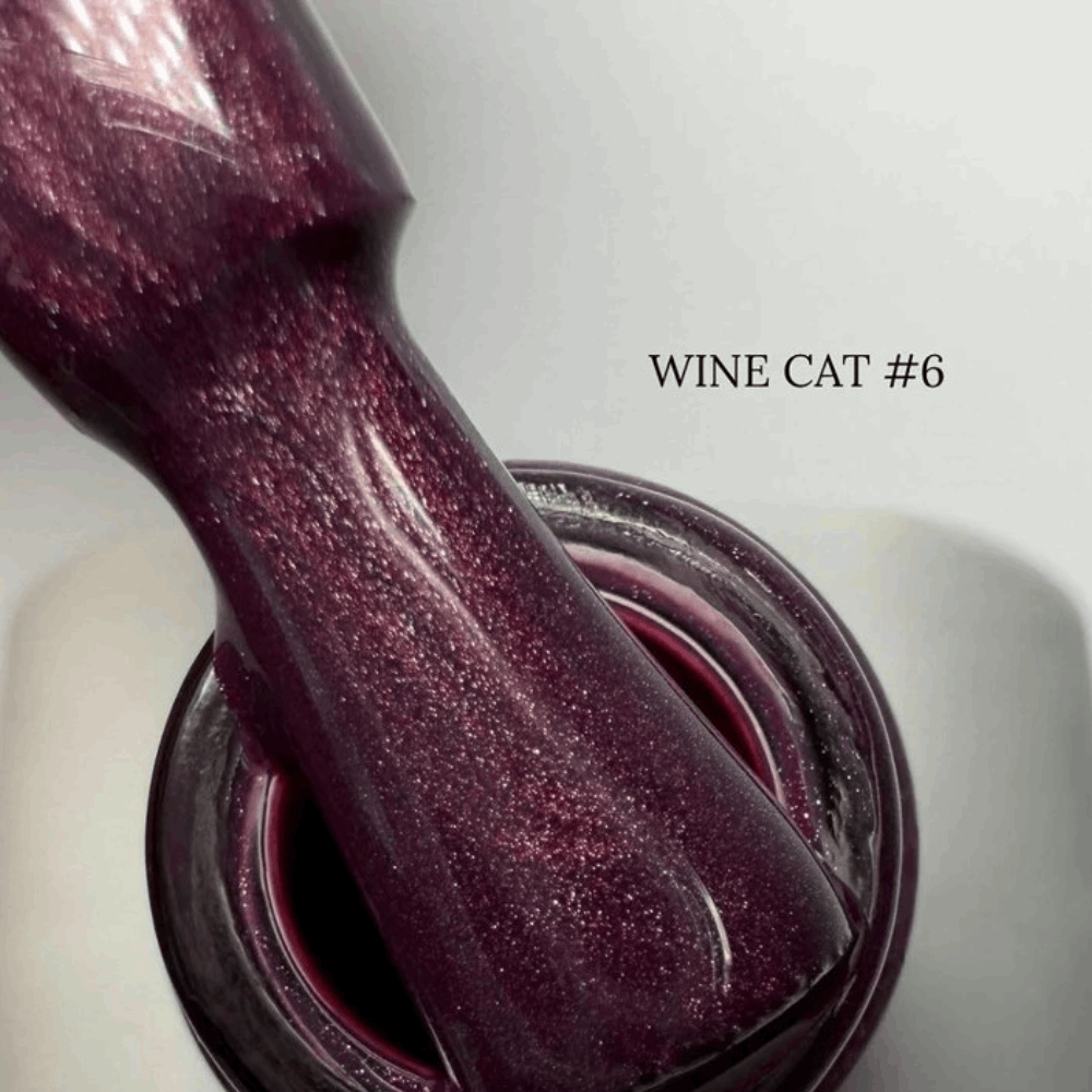 Gel Polish SAGA CAT EYE / USA Wine Cat 10ml 06